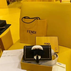 FENDI Karlito WOC